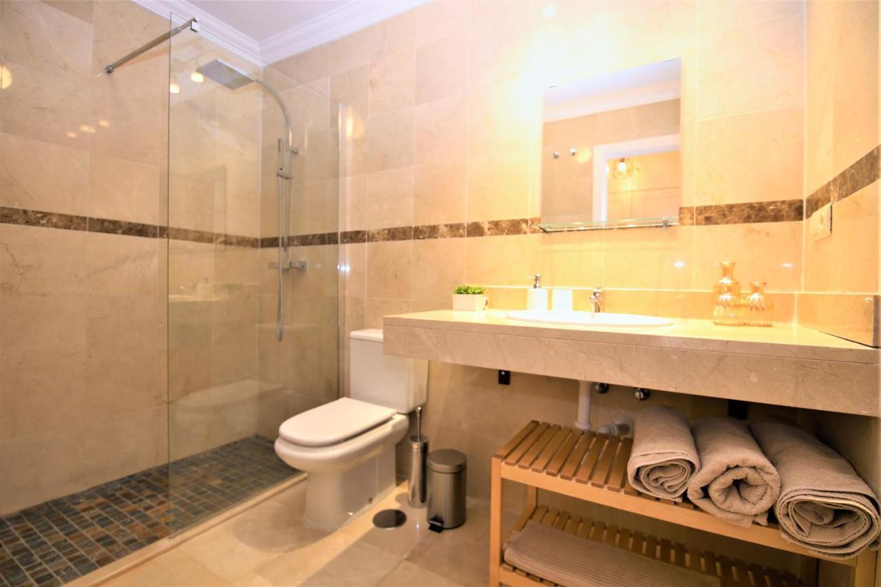 Apartment Nala Estepona Eksteriør billede